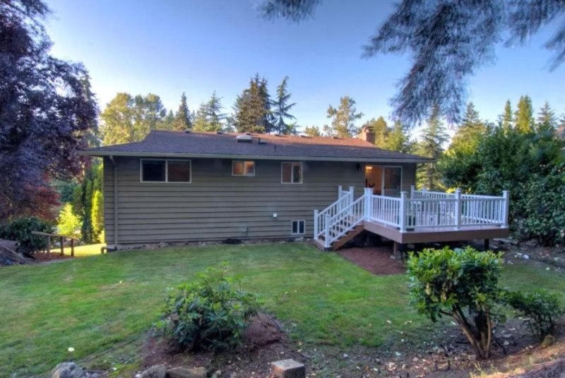 418 138th Pl Sw - Photo 3 of 7