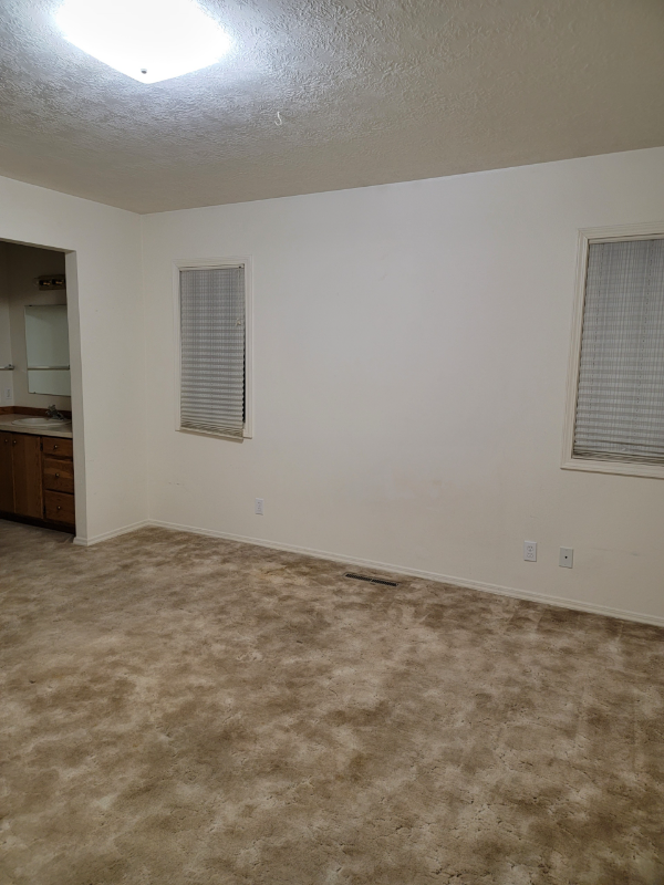 620 Buckingham Dr - Photo 5 of 12