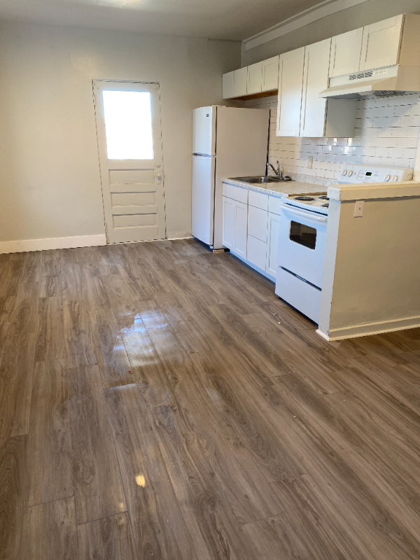 709 Carothers Ave #6