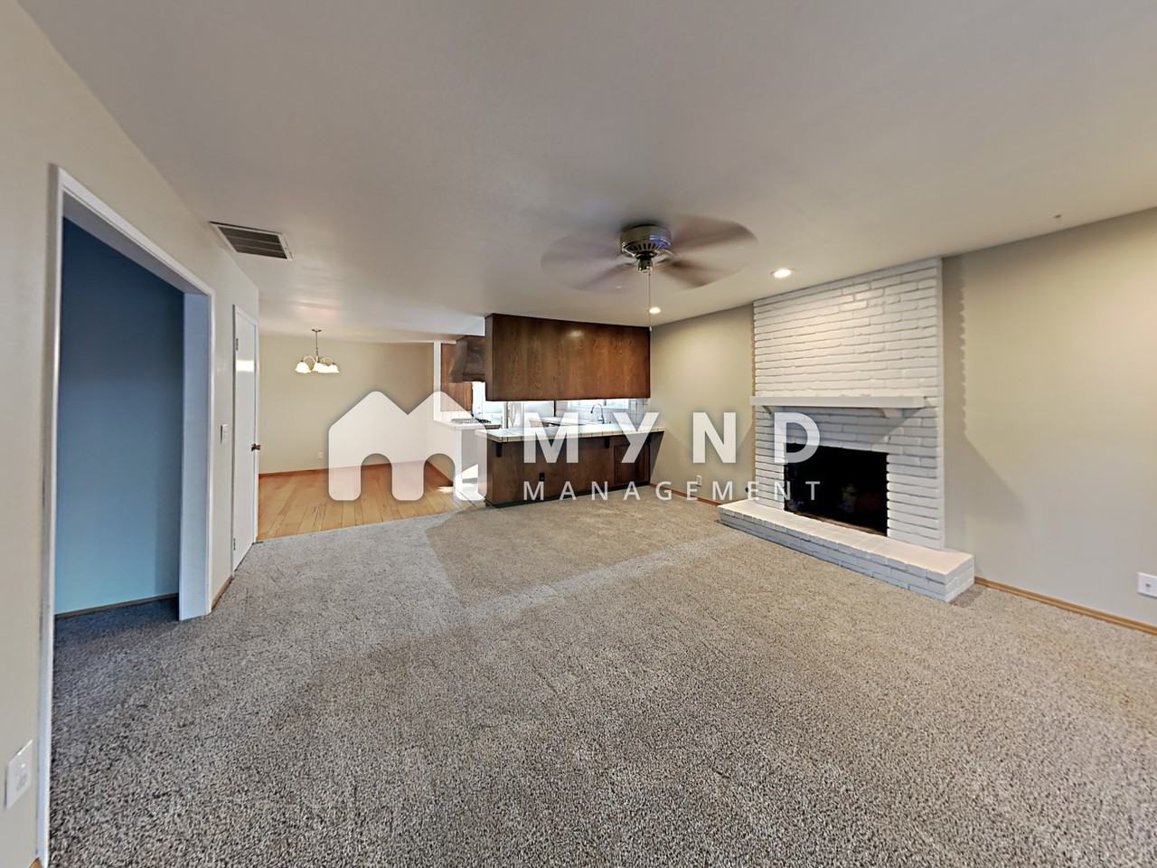 24 Grand Rio Cir - Photo 2 of 15