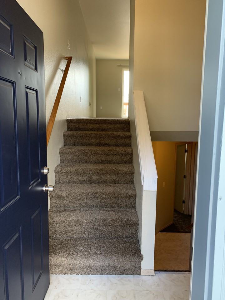 1322 W Ida St #1322 - Photo 2 of 22