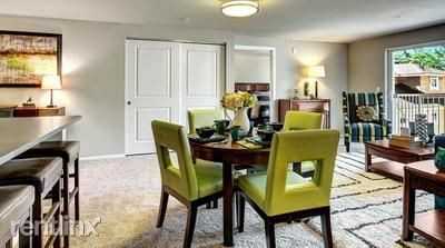 The Villas in Bellevue - Photo 2 of 8