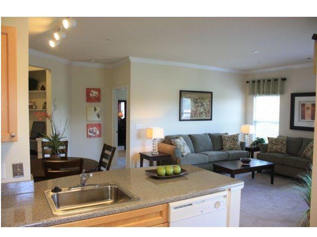 254 Ridge Ln #201 - Photo 3 of 8