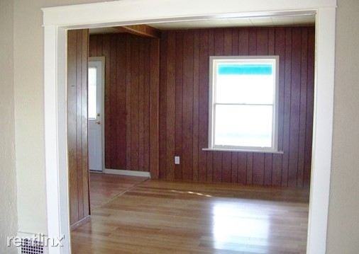 1808 Whitney Ave - Photo 3 of 5