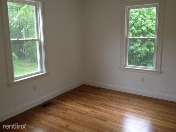 224 Calumet, Boston, MA 02120 (Mission Hill) - Photo 3 of 9