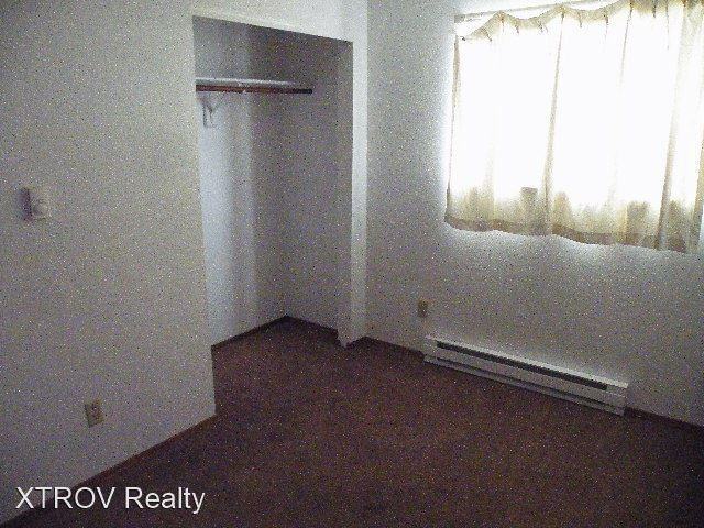 140 S Harrison - Photo 3 of 10