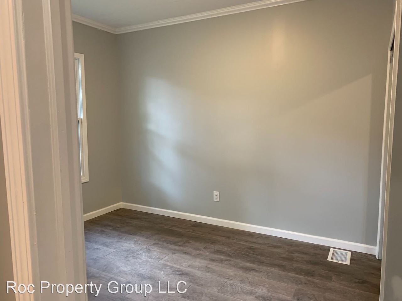 64 Sanford St - Photo 2 of 8