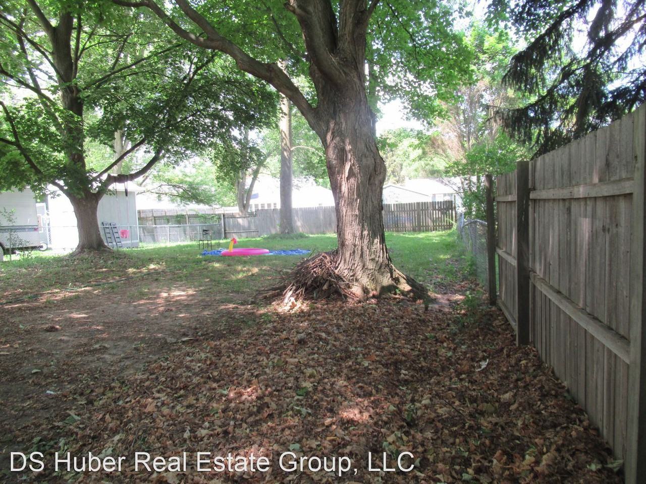 2153 Meadowlawn Dr - Photo 2 of 14