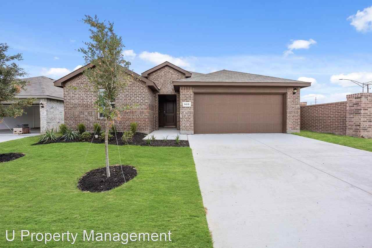 925 Whisper Springs Ct - Photo 2 of 28