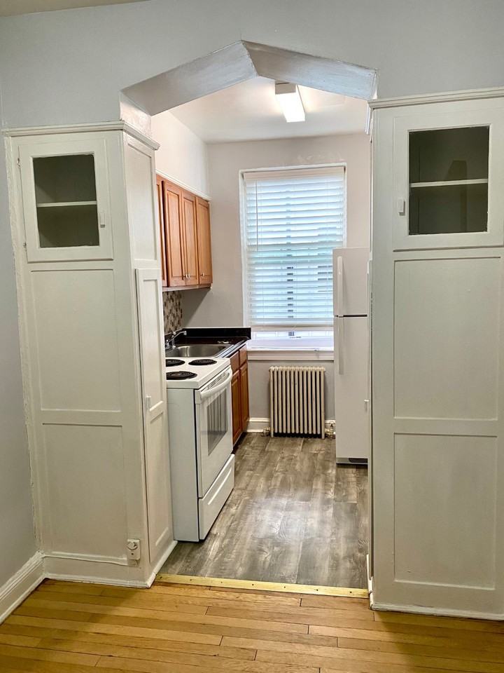 219 Upshur St Nw - Photo 3 of 36