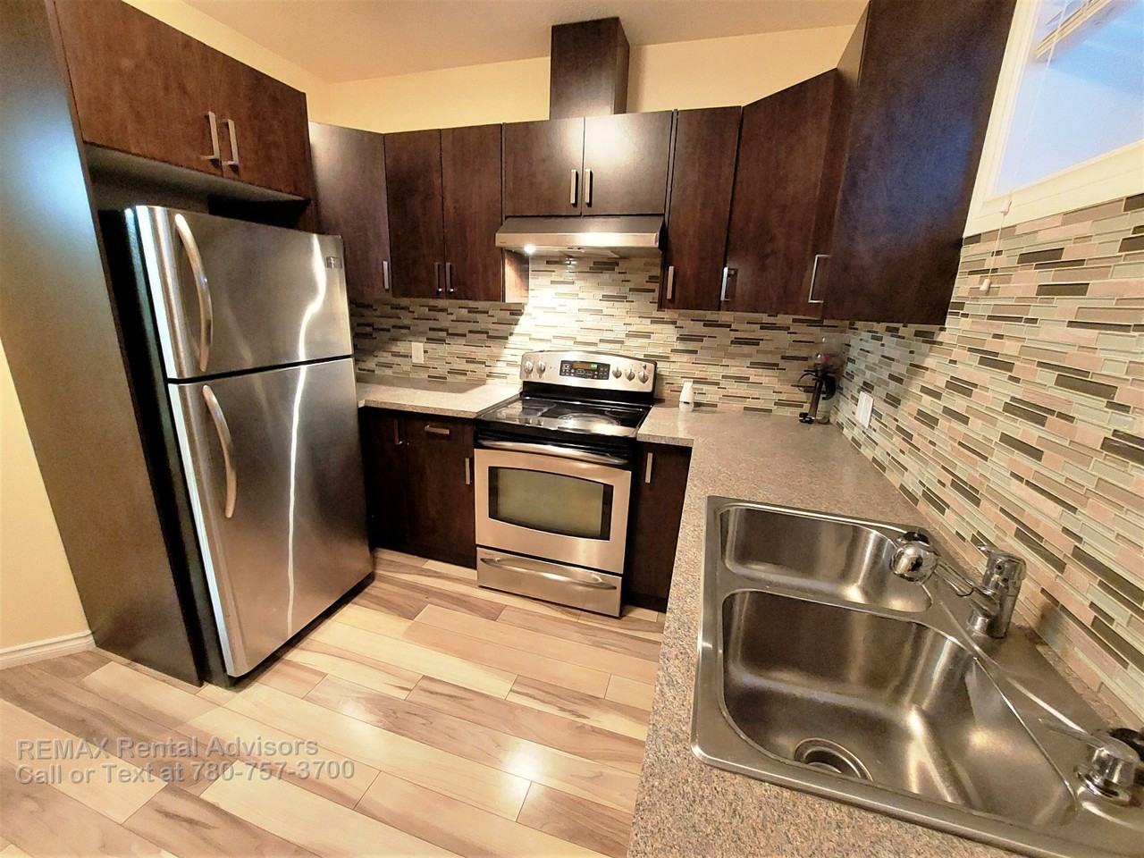 6026 164a Ave Nw - Photo 3 of 15