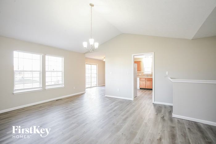 3057 Sholty Ct - Photo 3 of 15