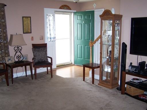 223 Winding Way - Photo 3 of 10