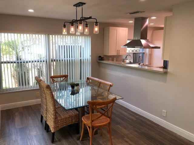 60 Forest Circle - Photo 3 of 11
