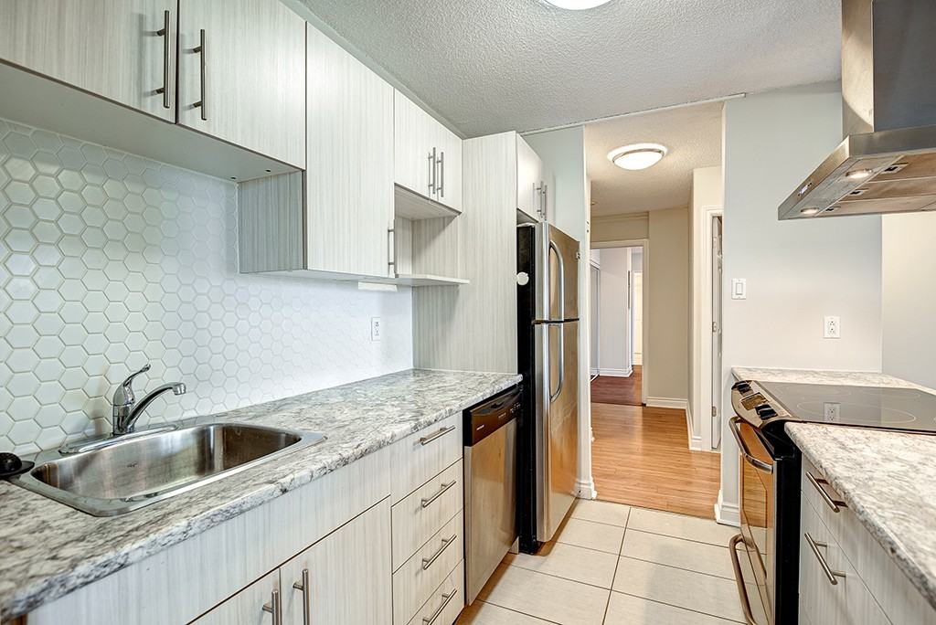 222 Rue de Woodstock - Photo 2 of 25