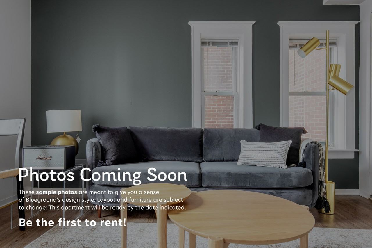 3266 N Clark St #1436 - Photo 3 of 9