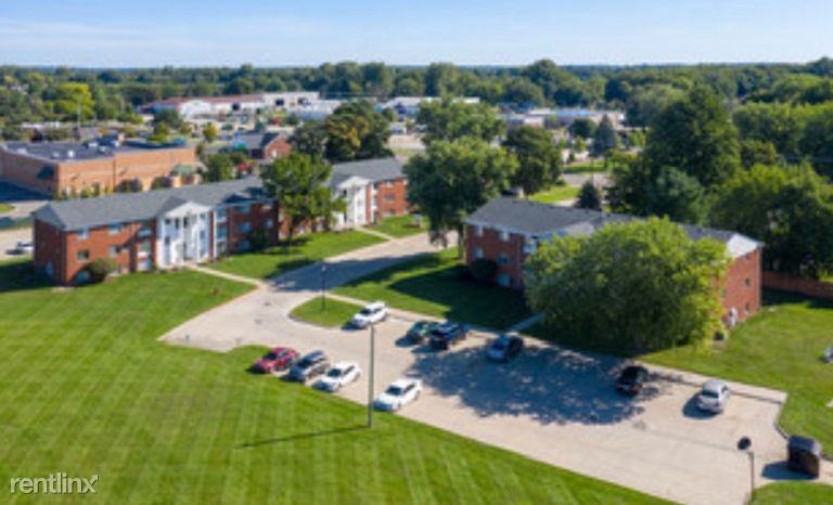 Tecumseh Apartments - Photo 3 of 23