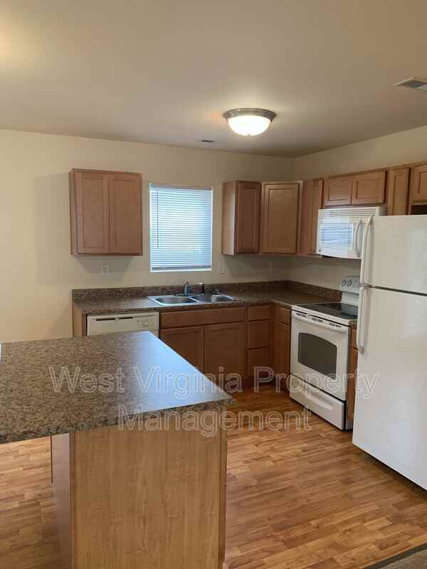 196 Cardinal Way #60 - Photo 5 of 15