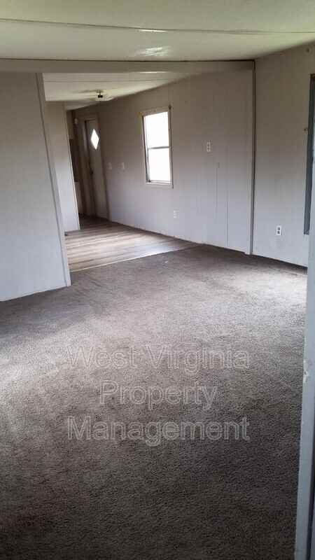 103 Jean Ln - Photo 2 of 8