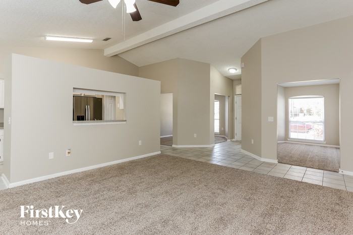 4473 Hunters Haven Ln E - Photo 3 of 15