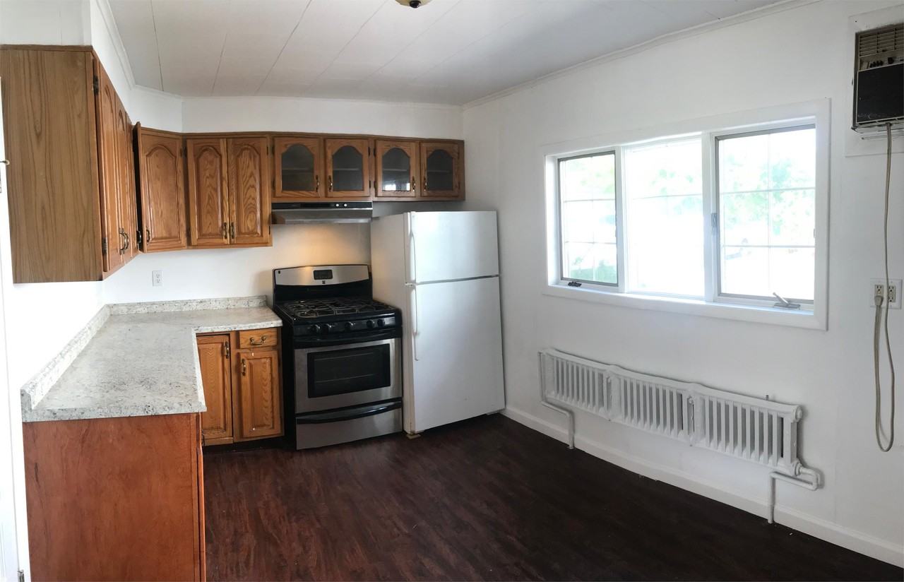 24 Lewis St #1 - Photo 3 of 5