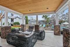 Elliot Apartments on Abernathy - Photo 1 of 1