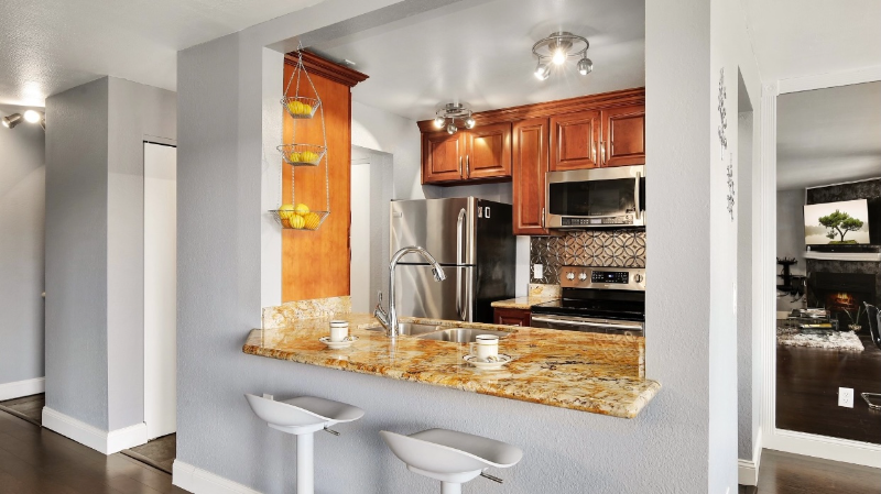 4173 W Lake Sammamish Pkwy Se #A204 - Photo 3 of 10