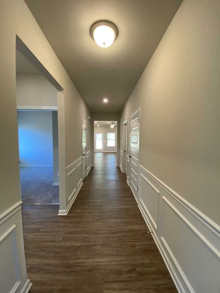 72 Crossroad Cir - Photo 2 of 6