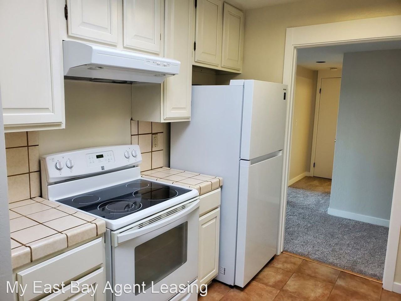 742 Wesley Way #3A - Photo 2 of 5