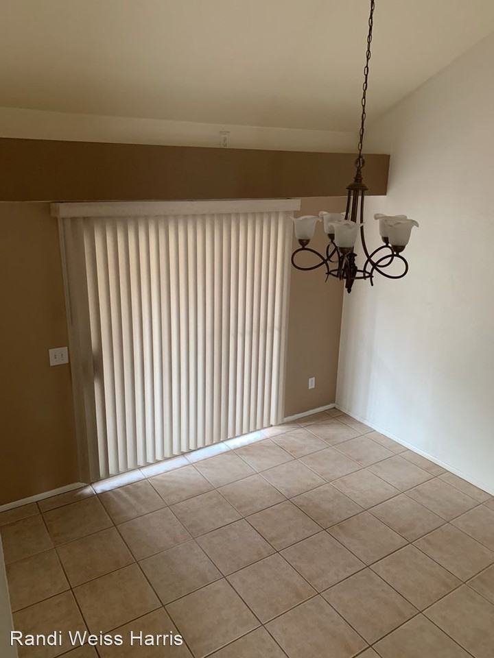 1774 E Tara Dr - Photo 2 of 42