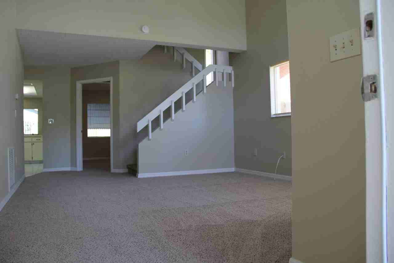 1902 E Orangeside Rd - Photo 2 of 14