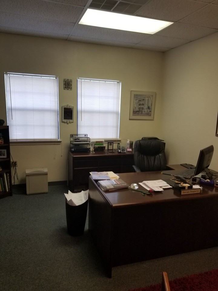 16845 Blanco Rd - Photo 2 of 8