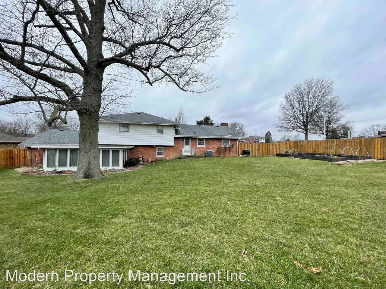 533 Bryanwood Pkwy - Photo 3 of 34