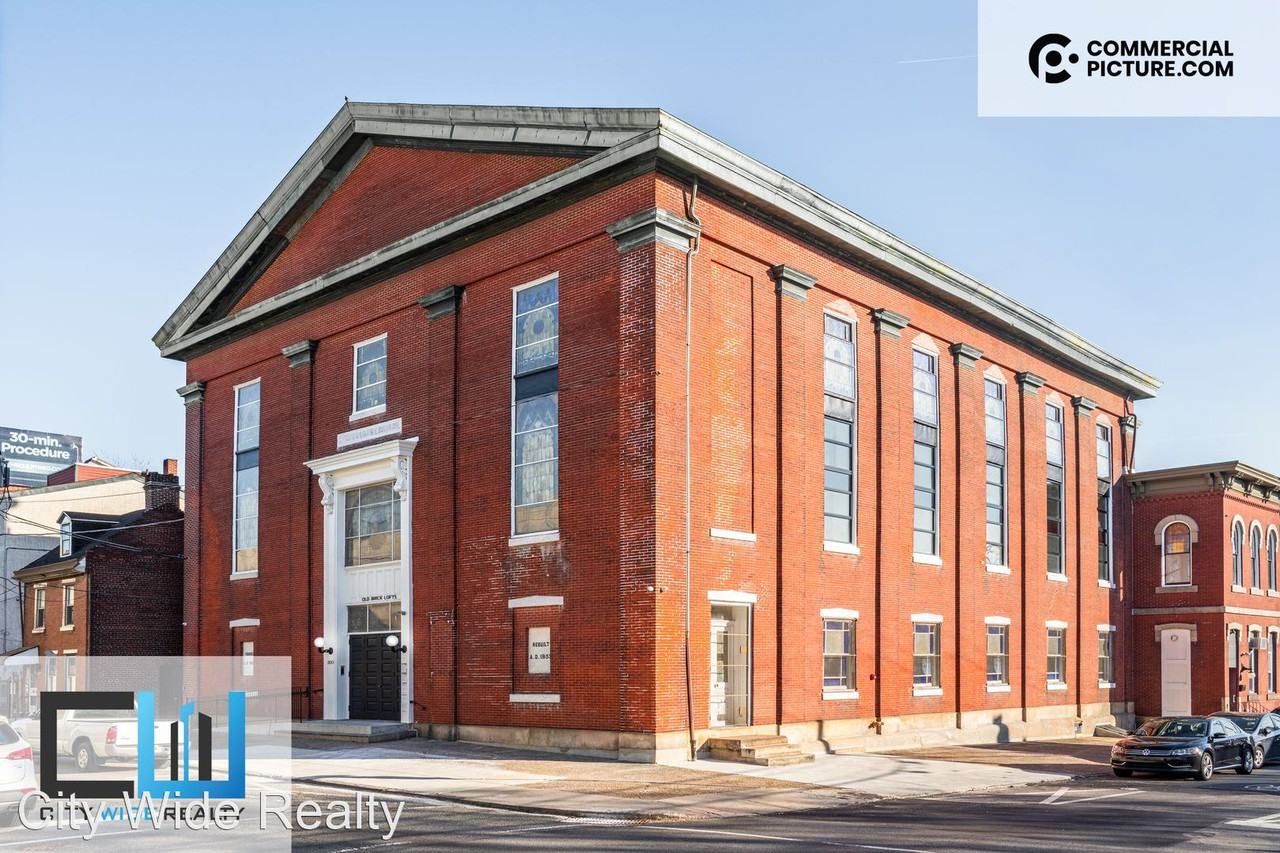 929 Marlborough St - Photo 2 of 14