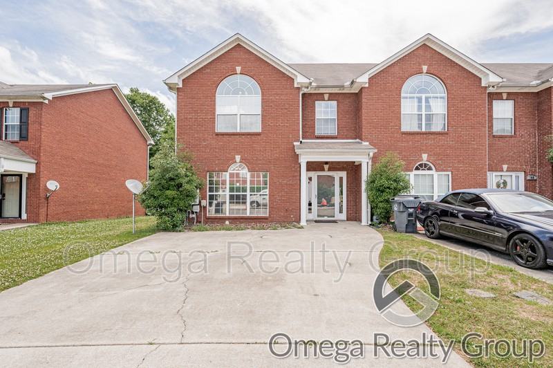 163 Canyon Trl - Photo 4 of 35
