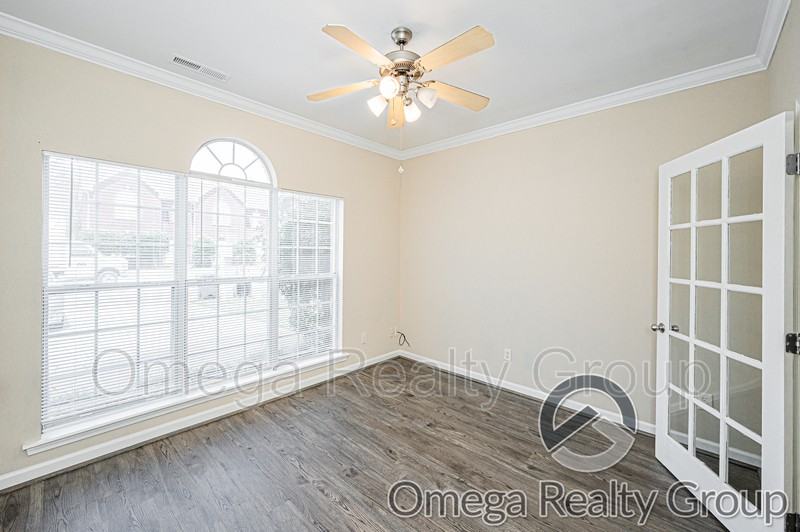 163 Canyon Trl - Photo 6 of 35