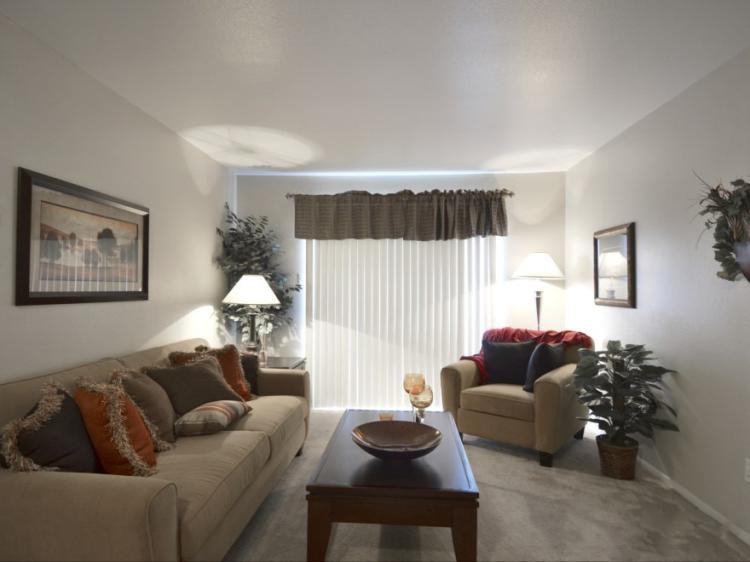 Marbella Apartments - Photo 2 of 14