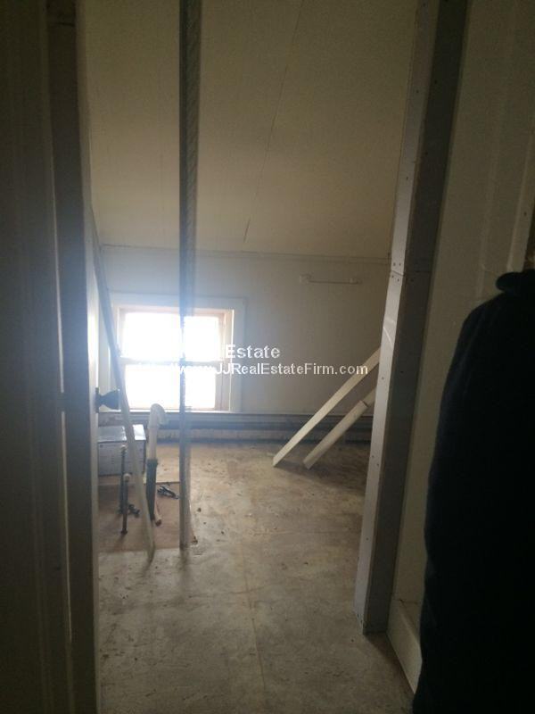 20 Rhodes St D - Photo 3 of 5