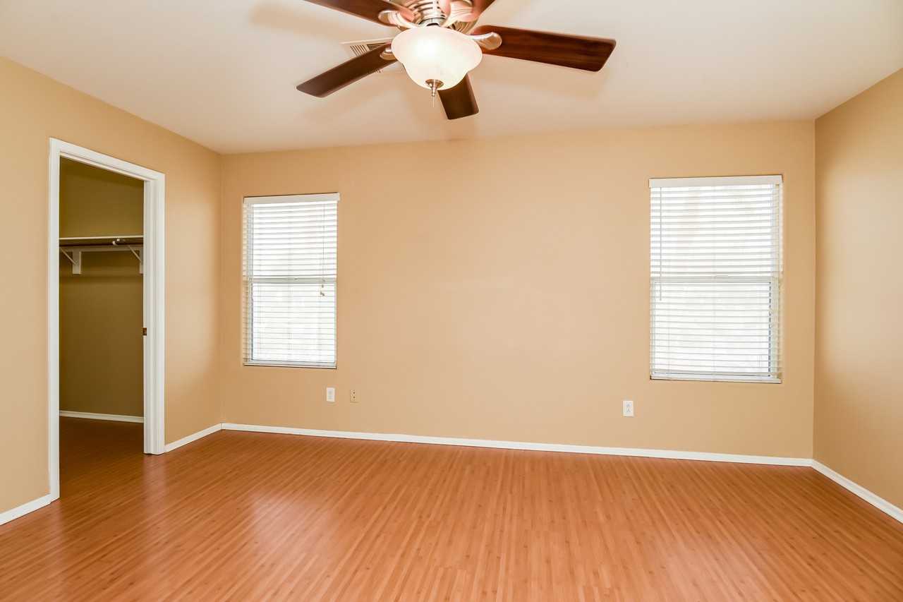 3141 Diamond Crest Ln - Photo 7 of 12