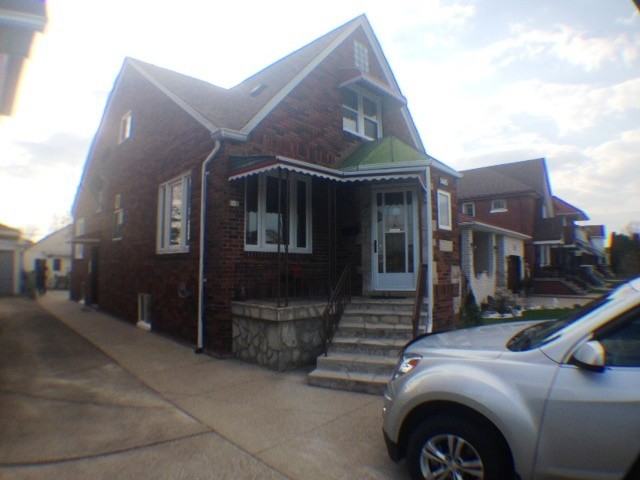1445 Parent Ave - Photo 2 of 2
