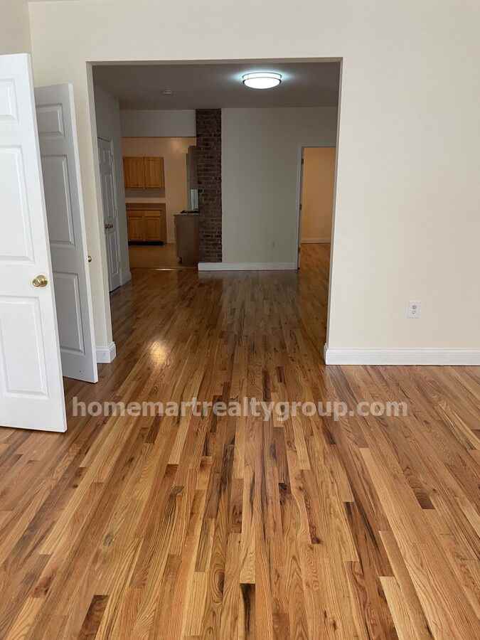 3557 Holland Ave - Photo 2 of 5