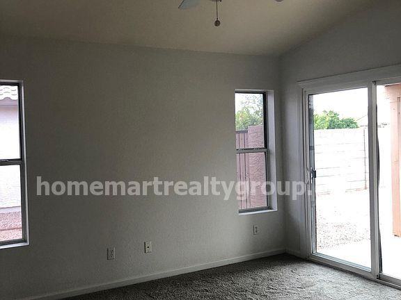 735 E Baylor Ln - Photo 3 of 14