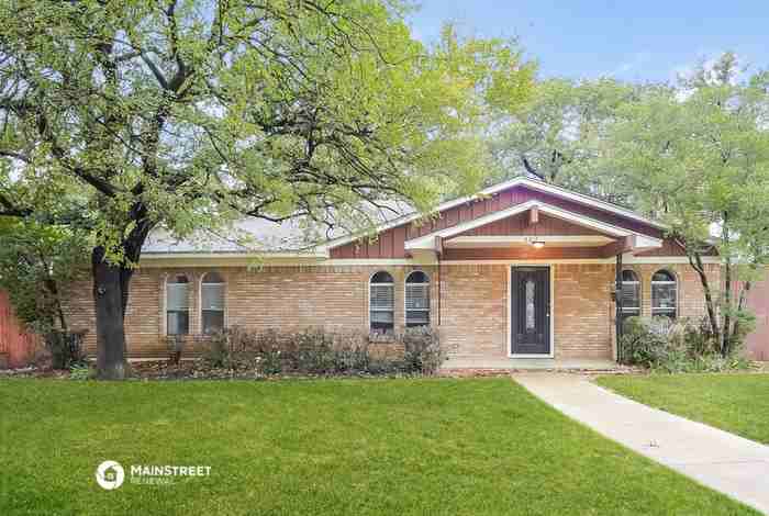 3217 Konet St - Photo 2 of 17