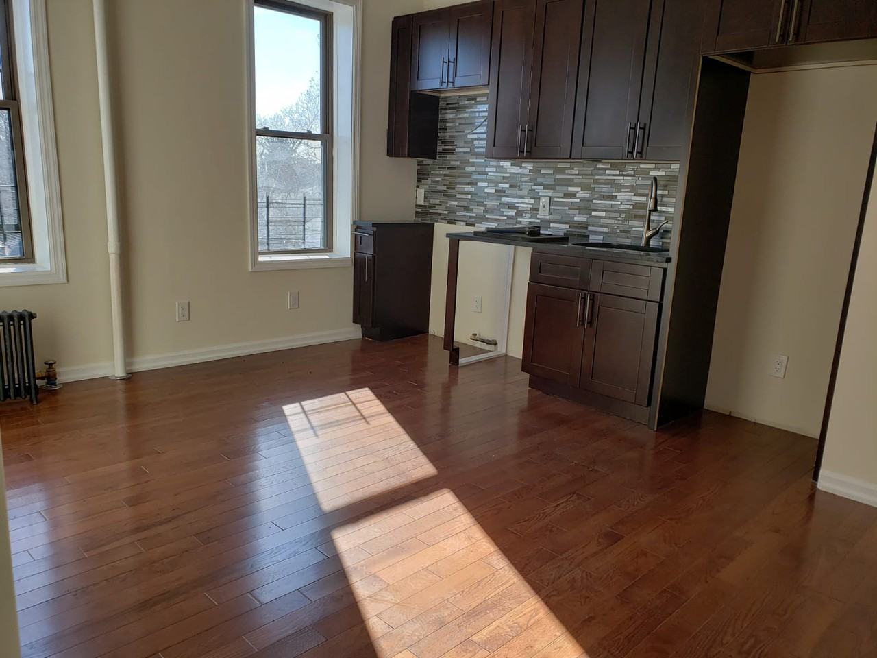 1747 East 3rd Street B15 - Photo 3 of 8