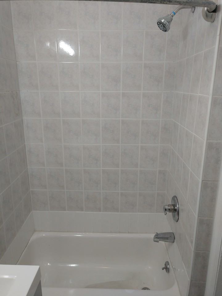 72 72 45 61st Street #2T - Photo 3 of 12