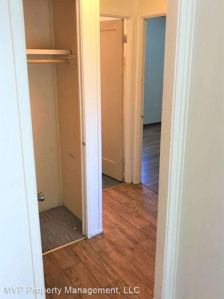 728/730 Lee Ct. - Photo 3 of 6