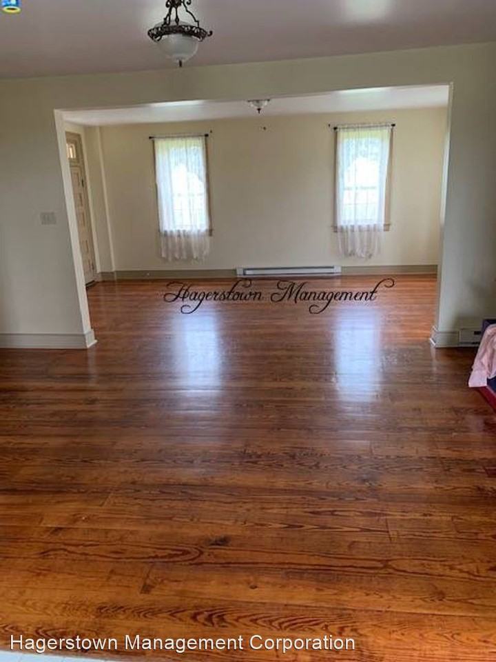 12619 Mill Street - Photo 2 of 7