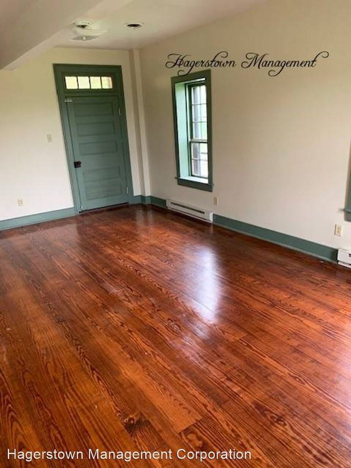 12619 Mill Street - Photo 3 of 7