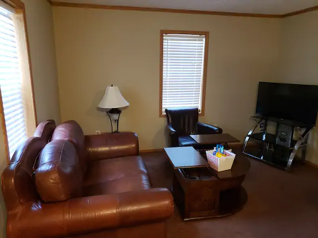 22600 Middlebelt Rd #B25 - Photo 2 of 9