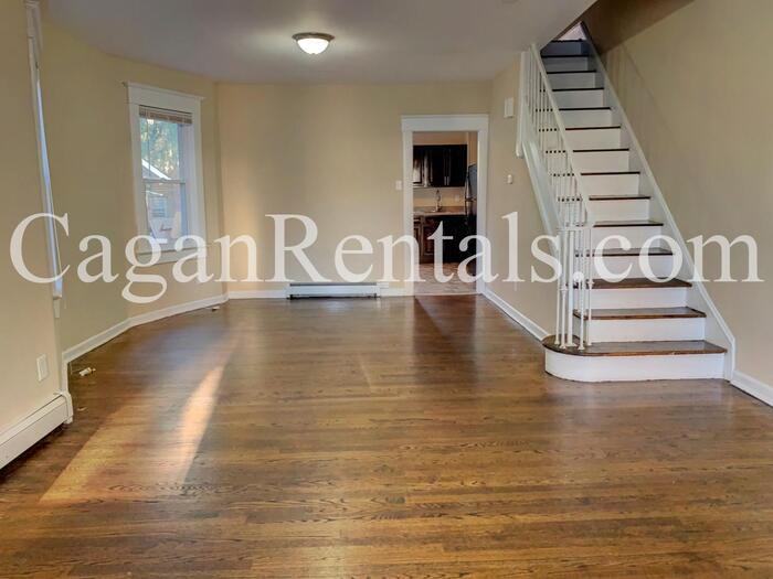 359 Commonwealth Ave - Photo 3 of 12